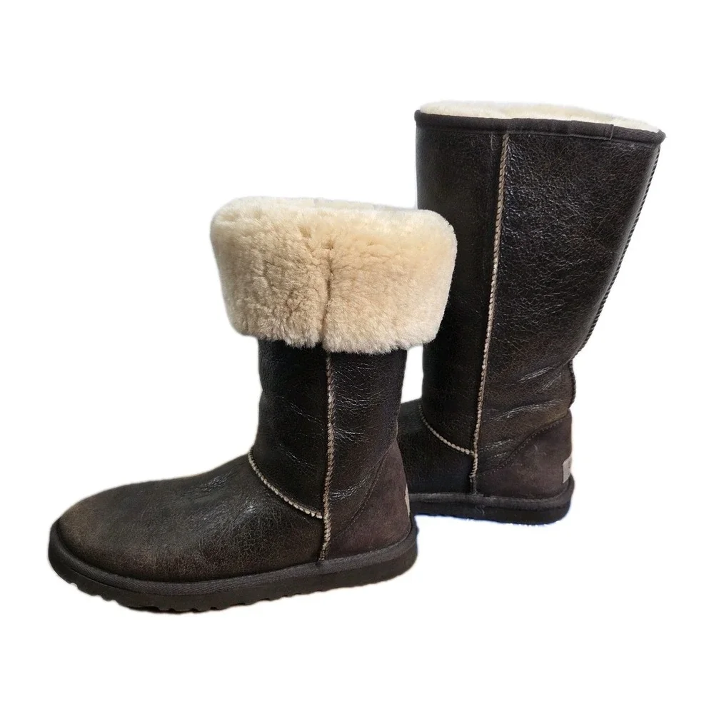 Uggs Tall Bomber 5804 Brown Leather Sheepskin‎ Lined Womens 6 Boots Warm Winter